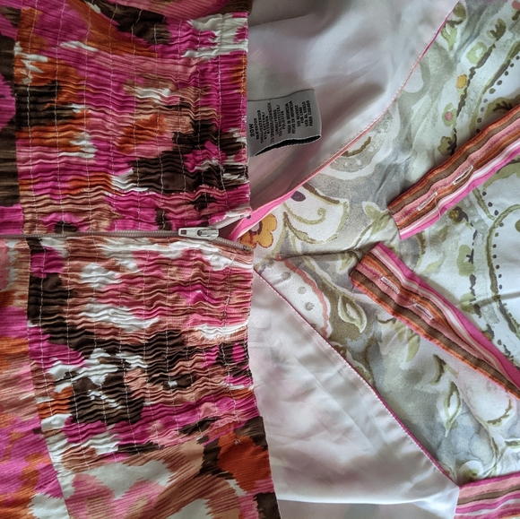 Sundress - Picture 4 of 5